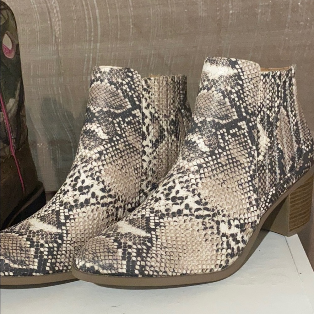 Snakeskin Booties w/ heel.